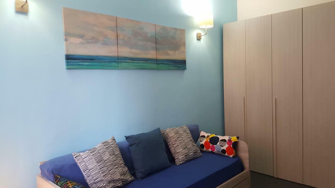 Danicolas Cairoli Apartment Monza Exteriör bild